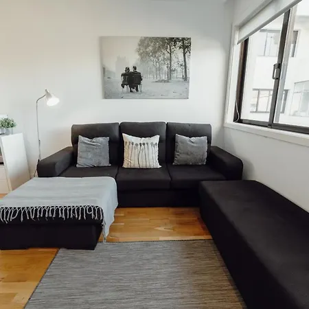 Apartment Downtown Stylish With Garage By Vacationy Porto