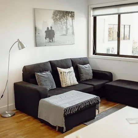 Downtown Stylish With Garage By Vacationy * Porto